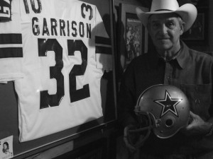 Walt Garrison Contributes to Football History Book